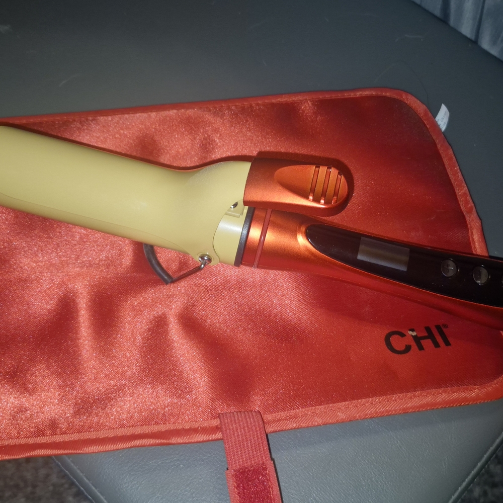 CHI Orange and Cream Hair Curler